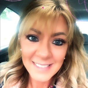 Meet your Posher, Kristin